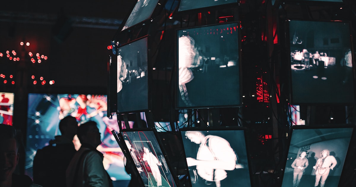 AI Video Dubbing for Global Creators Explodes as Short-Form Revenue Expands